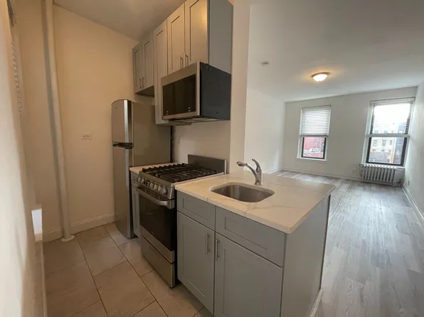 36 Morton Street image 1 of 10
