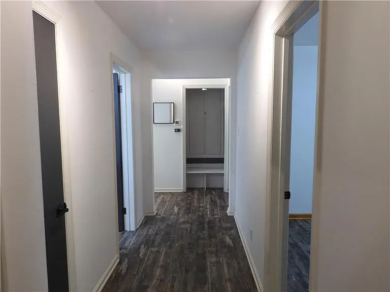 303 Birchwood Dr — Photo 8