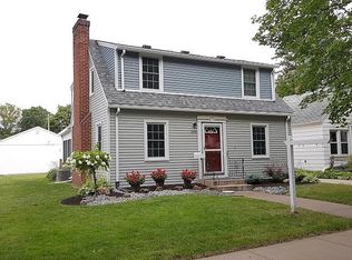 253 Bernard St E, West Saint Paul, MN 55118