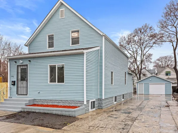 1316 Roosevelt St, Gary, IN 46404