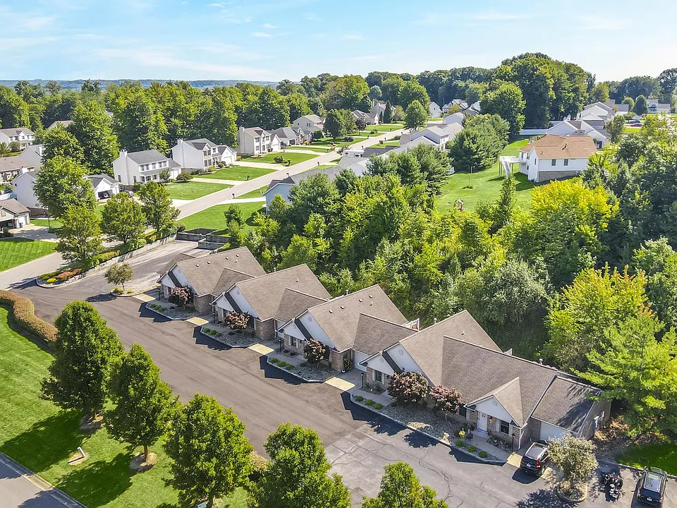 Long Drive Suites - Greater Akron