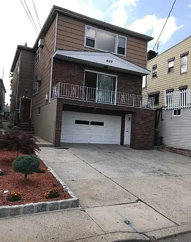 629 Schuyler Ave Photo 1
