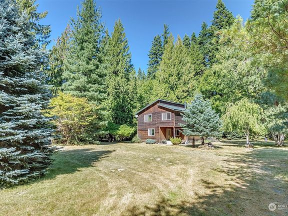 2nd image of 123 Wapiti Drive