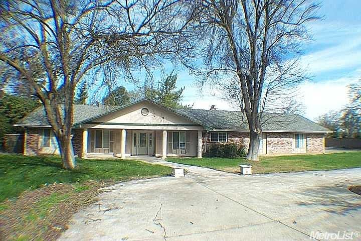 1st image of 10399 Capewood Ln