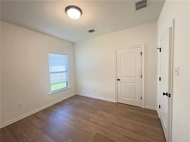 44067 Parker Blvd — Photo 9