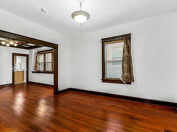 5th image of 4215 Scarritt Ave