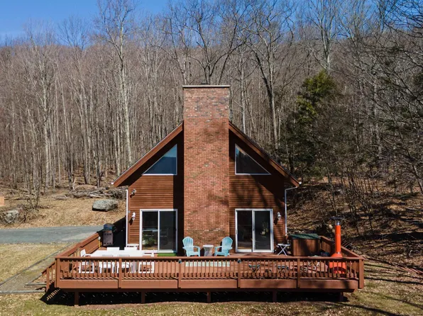 37 Finnish Lane, Jewett, NY 12444