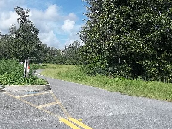 4th image of SW Main Blvd