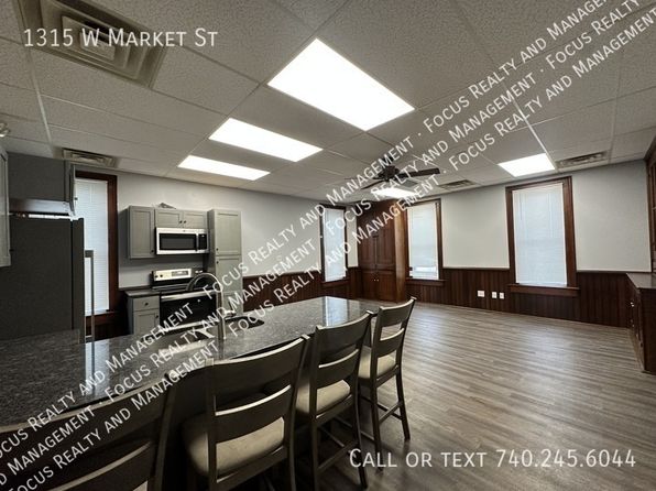 1315 W Market St