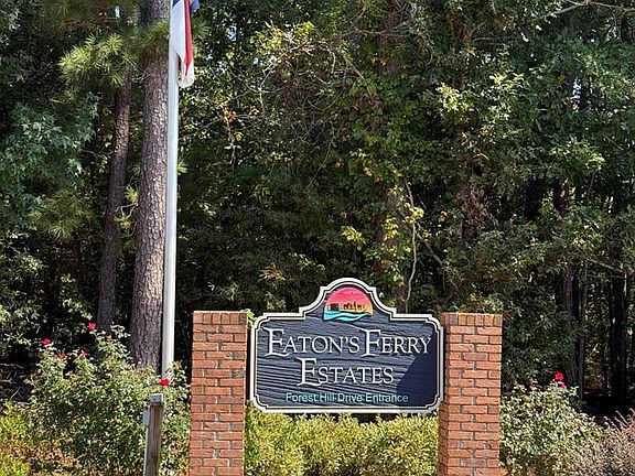 3rd image of 130 Parkway Dr