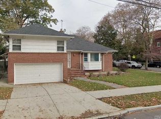 6955 Kessel St, Forest Hills, NY 11375