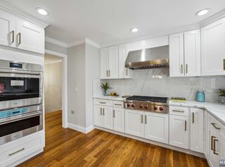 474 White Oak Ridge Rd, Short Hills, NJ 07078