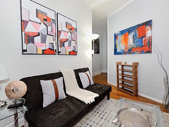 5th image of 440 W 45th St APT 3E