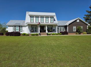 125 Meadow Ln, Fitzgerald, GA 31750