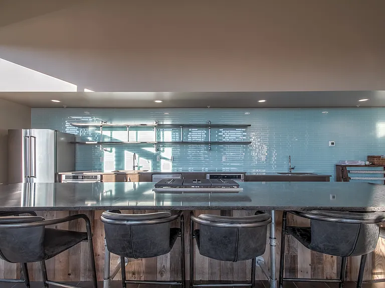 The Bonneville Apartments — Photo 47