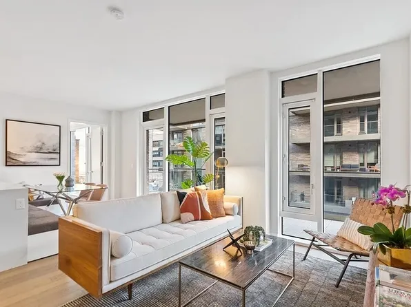 505 West 43rd Street 4F image 3 of 12