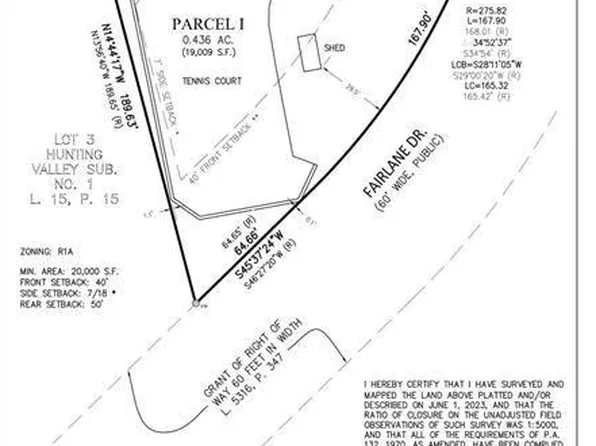 1360 Fairlane Dr, Ann Arbor, MI 48104