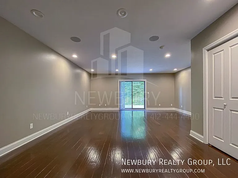 147 Banksville Pl — Photo 14