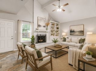 700 NW Barbara Ln, Burleson, TX 76028