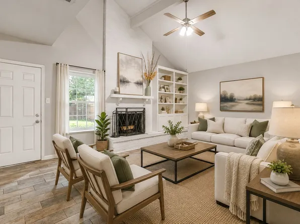 700 NW Barbara Ln, Burleson, TX 76028