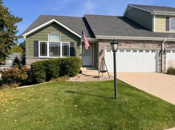 2307 Legend Cir, Chesterton, IN 46304