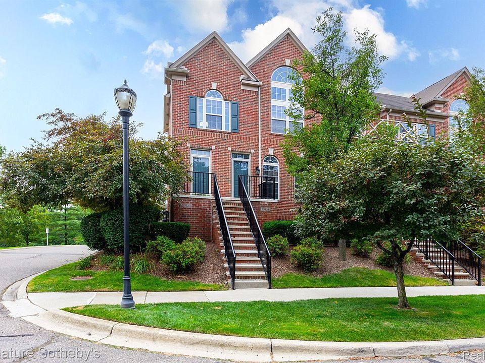 1st image of 39425 Springwater Dr #61