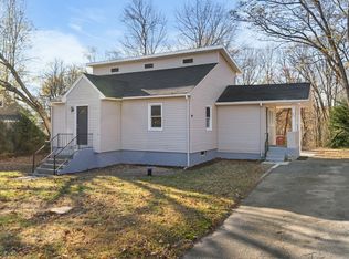 526 Candee Rd, Naugatuck, CT 06770