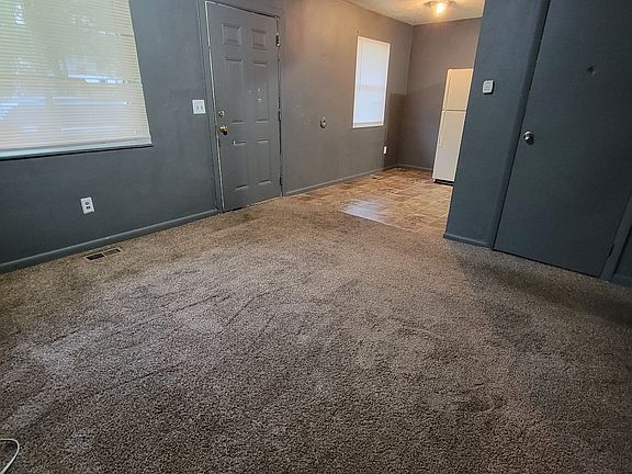 2nd image of 1830 W Riverview Ave #A