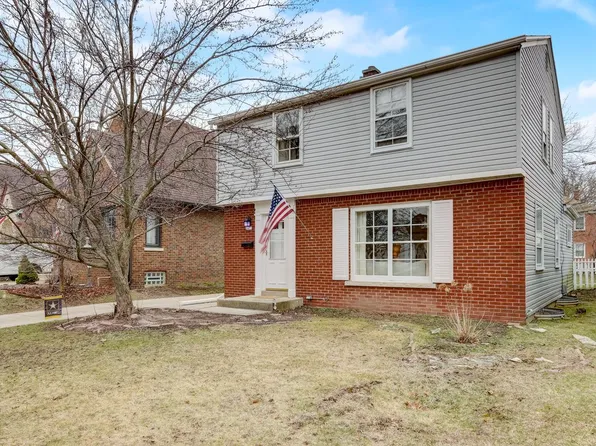 2473 North 73rd STREET, Wauwatosa, WI 53213