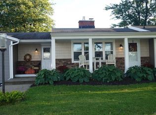 8285 Greiner Rd, Williamsville, NY 14221