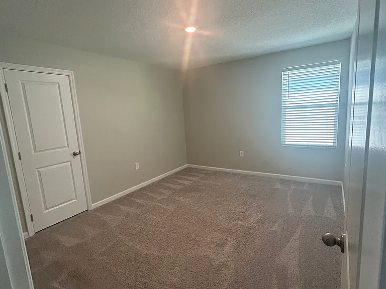 8752 Sportsman Loop — Photo 18