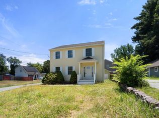 63 Hope St, Springfield, MA 01119