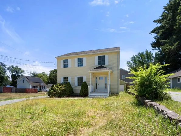 63 Hope St, Springfield, MA 01119