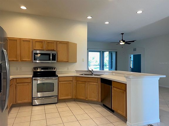 4th image of 15348 Blue Fish Cir