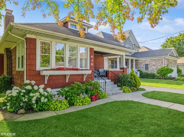 938 Woodward Ave, Deerfield, IL 60015