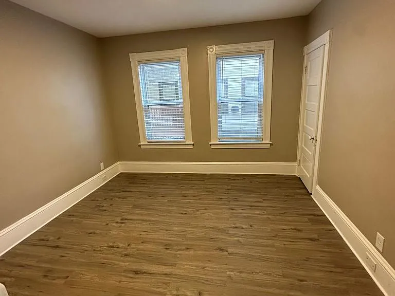 177 Bell St #2 — Photo 9