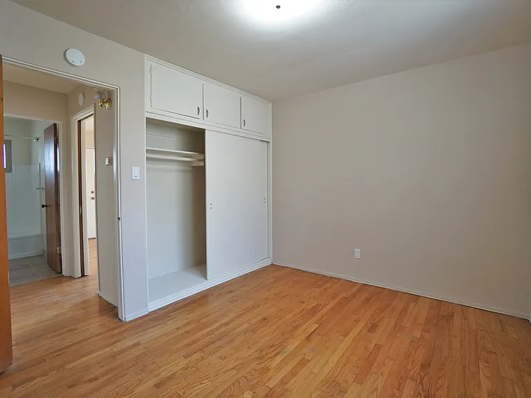 4663 Bayard St — Photo 2