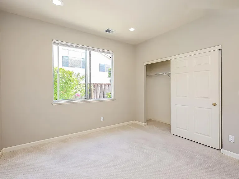 2327 Lass Dr — Photo 10