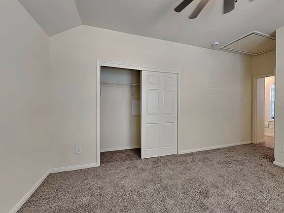 3rd image of 19119 Canaras Ct