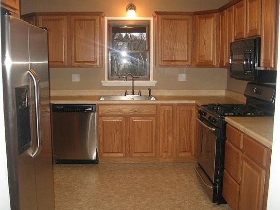 5th image of 615 Brushton Ave