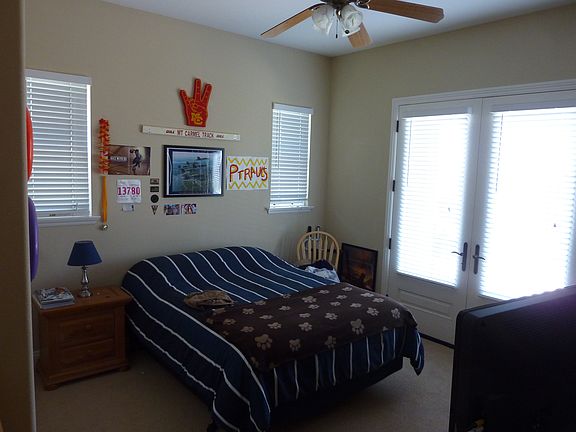 4th image of 220 Sheffield Ct
