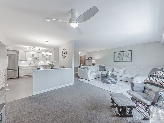 3rd image of 9949 Treetop Dr APT 3306