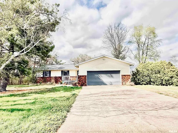 535 E Queenwood Rd, Morton, IL 61550