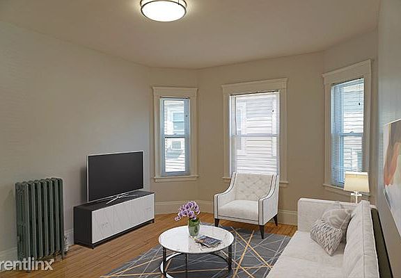 47 Gordon St. #47-2 Somerville Shared Unit Photo 2