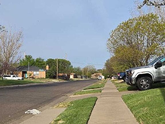 5th image of 1124 Trinchera Dr