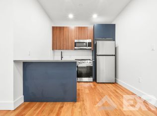 271 E 28th St #1A, Brooklyn, NY 11226