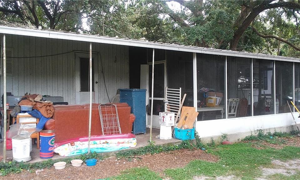 2nd image of 2214 Hialeah Ave