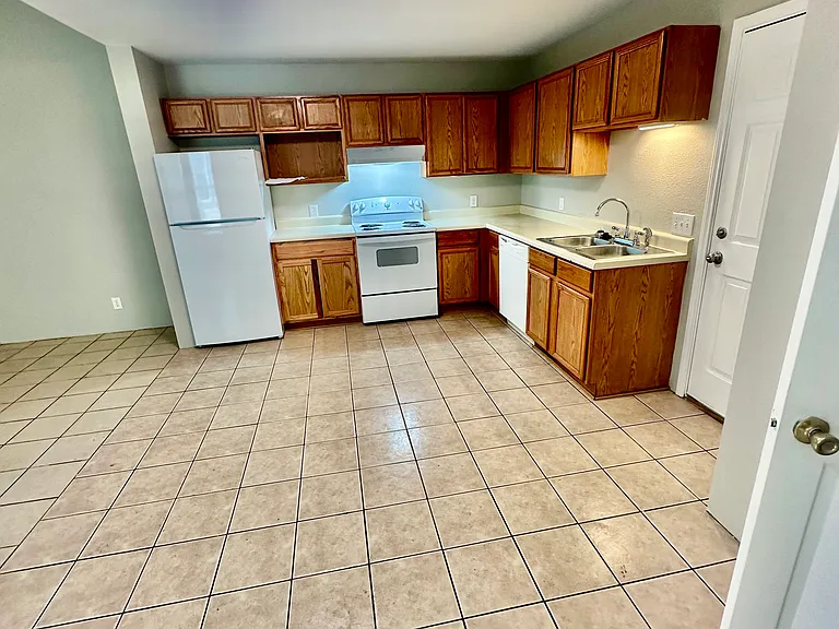 7359 Golf Vista Blvd #7323 — Photo 3