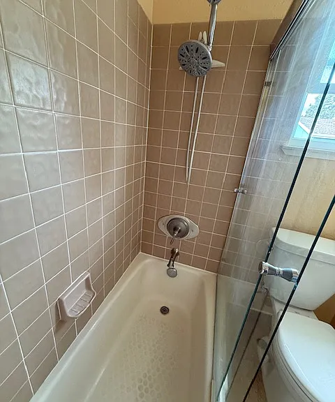 6104 Chateau Ct — Photo 8