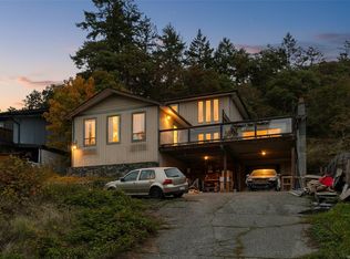 2486 Jeanine Dr, Langford, BC V9B 4Y1